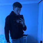 @michael_webley - Instagram