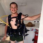Michael Weishaar - @selfcontainedwiz - Instagram