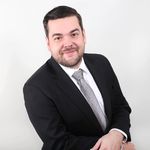 Michael Witkowski - @witkowskisells - Instagram