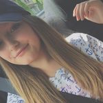 Michaela Newman - @michaela.3045 - Instagram