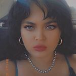 michaela - @michaela_richardson - Instagram