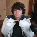 Michaela roche - @karljacobsisking - Instagram