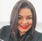 Michaela Silva - Facebook