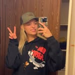 Michaela Walker - @_mickey.moo_ - Instagram