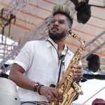 Michel Herrera - @michelherrerasax - Instagram