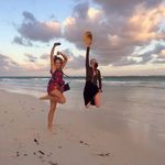 Michele Beard - @michelebeard - Instagram
