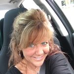 Michele Bourque Morin - @playsbass_guitar - Instagram