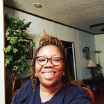 Michele Cummings - @michele.cummings.14 - Instagram