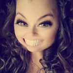 Michele Ritchie - @mrsfeznacho - Instagram