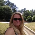 Michelle Willard - @michelle.willard.9400 - Instagram