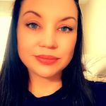 Michelle Appleton - @shellybee77 - Instagram