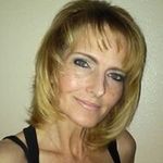 Michelle Barfield - @desertblonde29 - Instagram