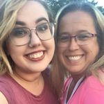 Michelle Bayer - @hooters_1979 - Instagram