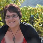 Michelle Breault - @michelle.breault.5 - Instagram