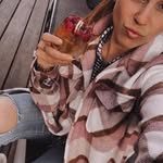 Michelle Burnside - @chiugoekaeki - Instagram