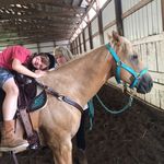 Michelle Byerly-Snyder - @msnyder1987 - Instagram