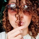 Michelle Cabral - @chelleviana - Instagram