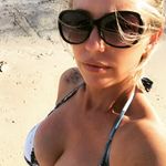 Michelle Carnell - @shellez_ - Instagram