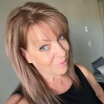 Michelle Carrier - @michelle.carrier.92 - Instagram