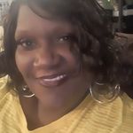 Michelle Denison - @_michelle.71 - Instagram