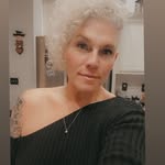 Michelle Thomas - @michelle.ducati_girl - Instagram