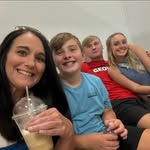 Lisa Michelle Earls - @lisaearls77 - Instagram