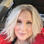 Michelle Eisler - @mishared - Instagram