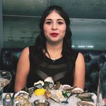 Michelle Capriles-Escobedo - @ladymishabug - Instagram