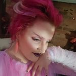 Michelle Falcone - @chellestarshineart - Instagram
