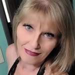 Michelle Few - @chelle_bee_21 - Instagram