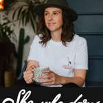 Michelle hands - @shewhodareswins - Instagram