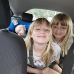 Michelle Harries - @michelle.dummer.904 - Instagram