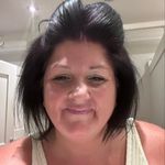 Michelle Haslett - @shellops - Instagram