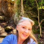 Michelle Hedges Dickinson - @michelle.dickinson.3766 - Instagram