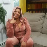 Michelle Hohn - @snowj_ada - Instagram