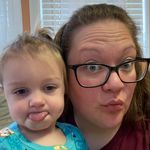 Michelle Hosch - @chellechelle0321 - Instagram