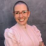 Michelle M Lammas - Terapeuta e Instrutora Yoga - @michelle.lammas - Instagram