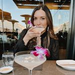 Michelle Llamas - @jetsetmichelle - Instagram