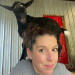 Michelle Loyd - @shellsy1217 - Instagram