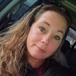 Michelle Molnar - @themunch72 - Instagram