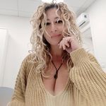Michelle Moreau - @michellemoreau5 - Instagram