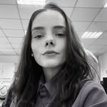 Michelle Pértile - @michellepertilee - Instagram