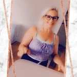 Michelle Pilon - @butterfliesnbubbles - Instagram