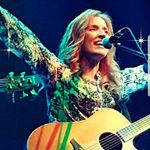 Michelle Plum - @mishplum - Instagram