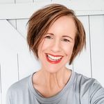 Michelle Reeves - @michellereeveswrites - Instagram