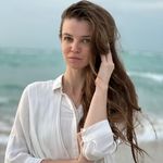 Anne-Michelle Roark - @anne.michelle.roark - Instagram