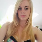 Michelle Rowlands - @michelle.arthas - Instagram