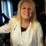Michelle Seager - @michelle.seager.7 - Instagram