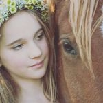 Michelle Sieber - @mxchcllx._15 - Instagram