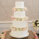 Michelle Singleton - @eatmorecake9181 - Instagram